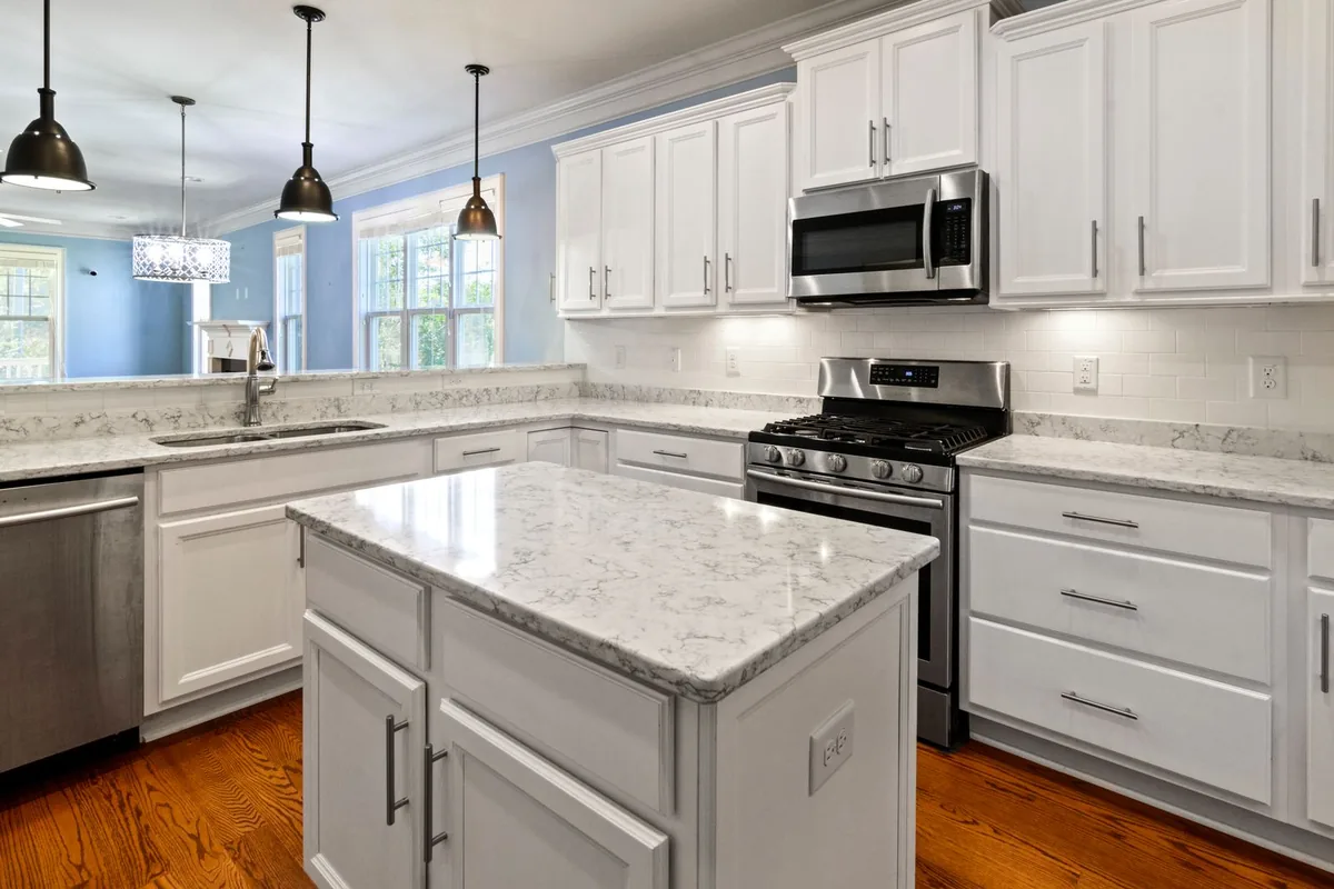 Filth & Squalor Cleanup in Gales Ferry, CT